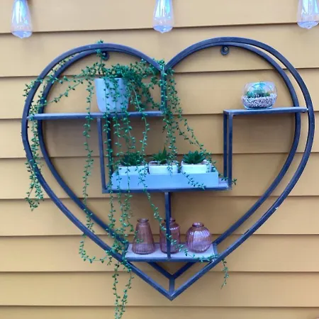 Porch Cottage, A Luxurious Characterful Within Walking Distance Of Town Centre كيسويك