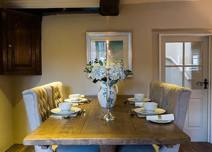 Porch Cottage, A Luxurious Characterful Within Walking Distance Of Town Centre بيت للعطل *